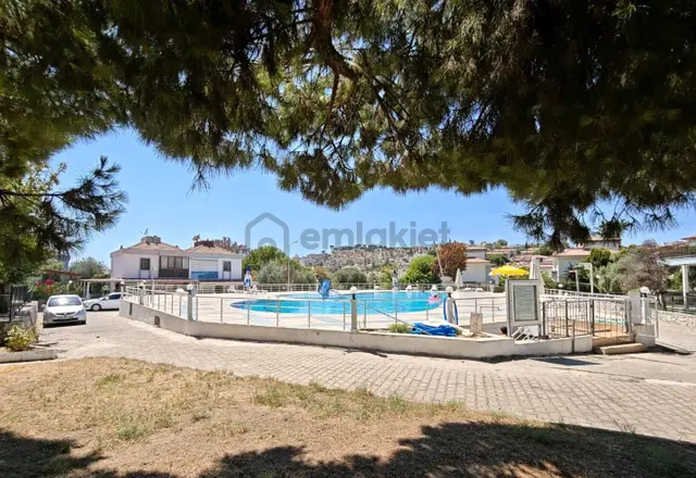 Kuşadası Kadınlar Denizi Satılık 3+1 Bakımlı Dublex Villa 2