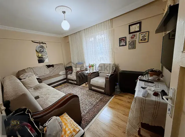 Rd'den Gaziosmanpaşa'da Bahçe Katı Manzaralı Daire 3