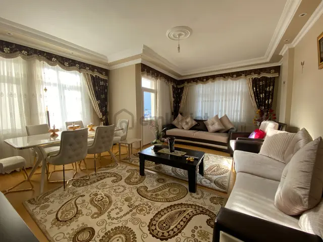 Fırsat Satılık Geniş 3+1 Daire 147 M2 Ataşehir/ferhatpaşa Mah 2