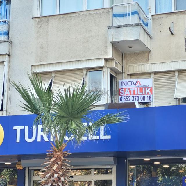 Turgutlu Atatürk Bulvarı Üzerinde Satılık Ofis İşyeri 2