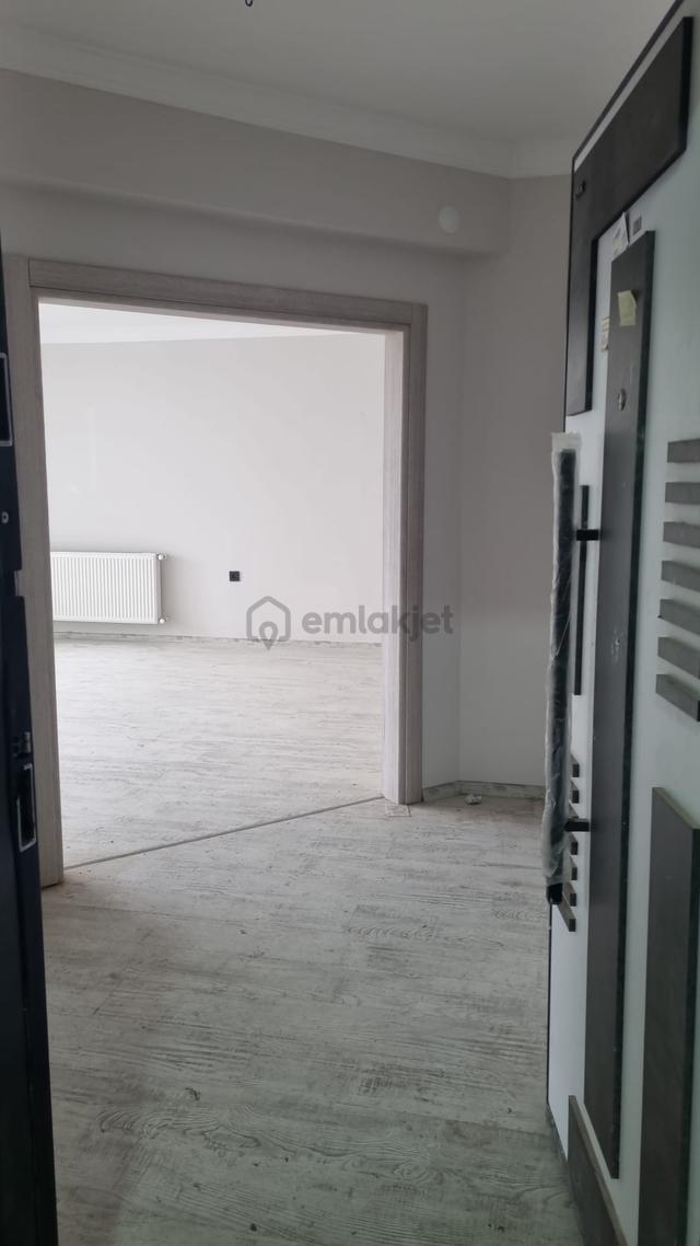 Pelitli Yeni Emniyet Müd.karşısı 2+1 Sıfır Uygun Fiyat 2