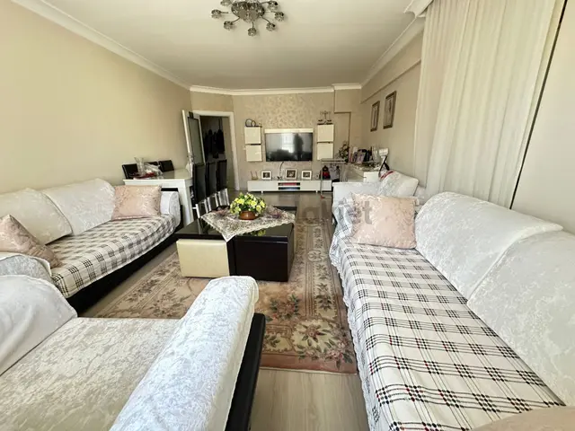 Sezgin Cad. Üzeri Asansörlü Bina 4+1 Kapalı Teras Ön Cephe 2