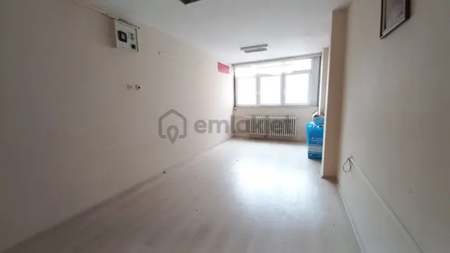 Belediye İş Hanı Satılık Büro & Ofis 4