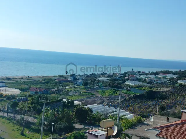 Deniz Nazır Kendine Ait Park Yeri Ufak Bahçesi 1