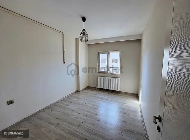Emlakparkdan Sarıcalarda Havuzlu Site İçinde 4+1 Geniş Daire 2