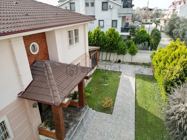 Muğla Fethiye Akarca'da Tüm Olanaklara Yakın Müstakil Villa 3