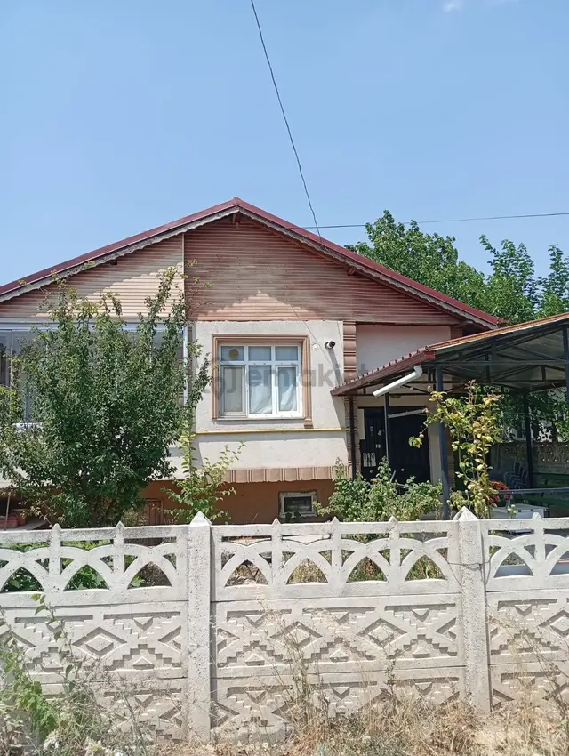 Geyve Tepecikler Mahallesi Eşyalı Müstakil Ev 1