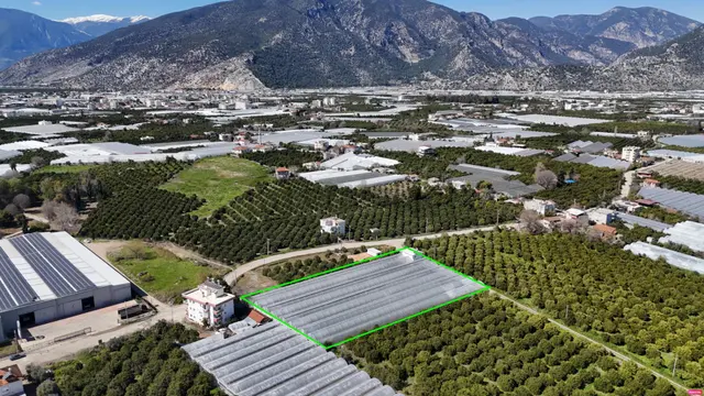 Antalya Finike Hasyurt 5.100 M2 Sera Ve İşçi Evi Satılıktır 5