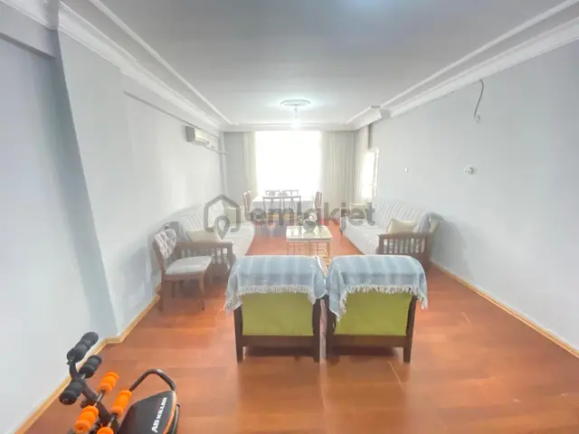 Prestij'den Bahçelievler'de Asansörlü Geniş Oturumlu 3+1 Daire 3