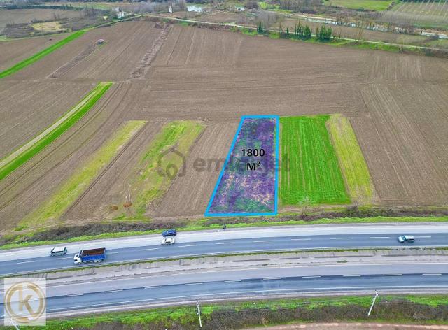 Kaymak Emlaktan Adapazarı Poyrazlar'da 1.800 M2 Satılık Tarla 5