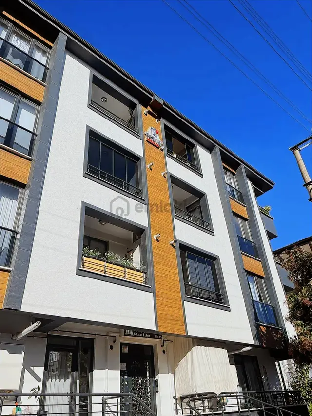 Yalova Çiftlikköy M.a.e Mahallesi Satılık Lüx 3+1 1