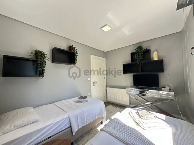 Kuşadası Kadınlar Denizi 3+1 Bahçe Katı Havuzlu Ultra Lüks Kiralık Daire 4