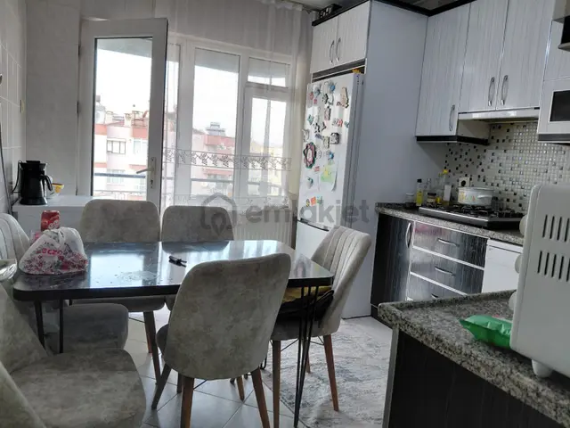 Manisa Salihli'de Satılık 3+1 Daire Kurtuluş Mah 3