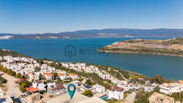 Milas Boğaziçi'nde Full Deniz Manzaralı Tam Müstakil Villa. 4