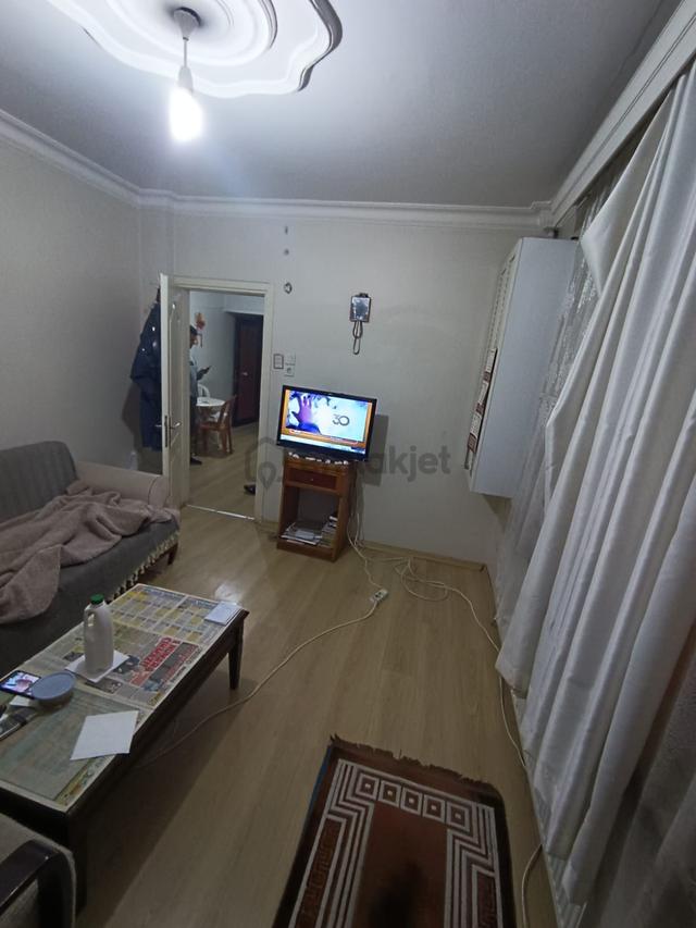 Beyoğlu Yenişehir Mahallesi Krediye Uygun 1+1 Fırsat Daire 2
