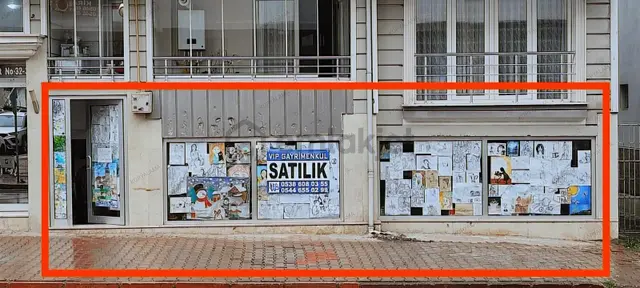 Bafra Vıp Gym.den İsmetpaşa Mah.ana Caddede 100m2 Satılık Dükkan 1