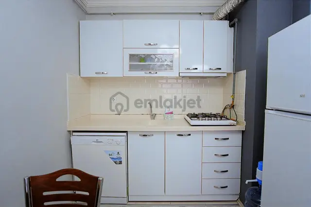 Kolçan Emlak'tan Meydan'da Eşyalı 2+0 Kiralık Daire 5