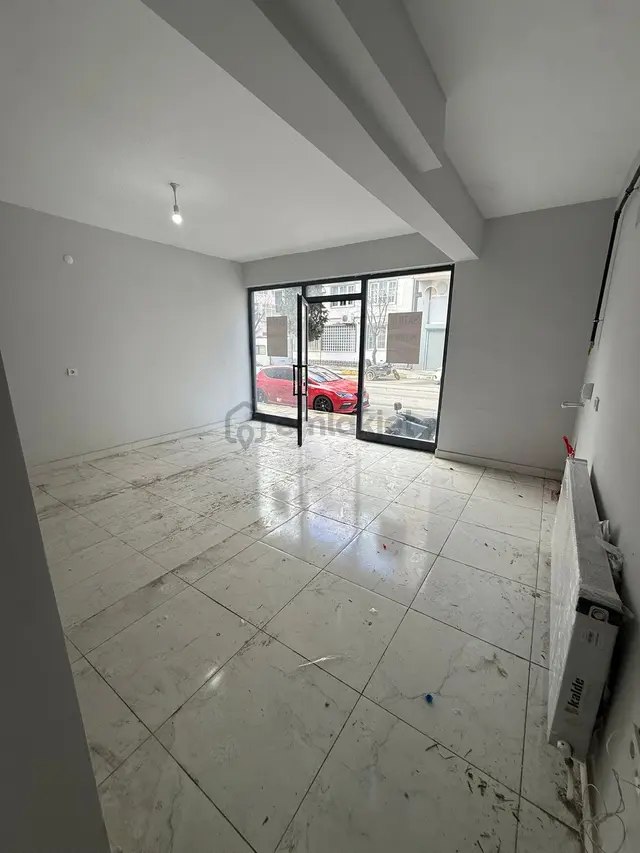꧁yeni Mah'de ╣cadde Cephe ╠ Emsalsiz Konumda Dükkan ꧂ 2