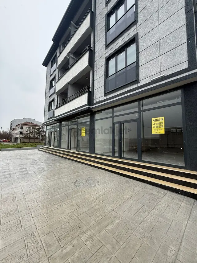 ꧁ ╣ Hattuşa Otel Karşısı ╠ 100 M² Kiralık Dükkan ꧂ 2