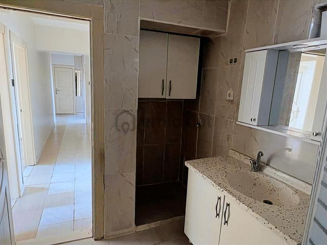 Kartal'dan Dilek 80 Sitesi Ara Kat 3+1 Asansörlü Hemen Taşının 5