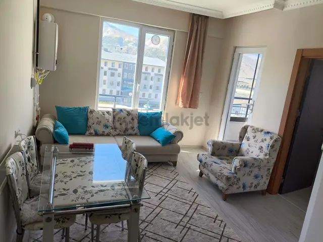 Sahibinden Eşyalı, Kombili, Cam Balkonlu 5. Kat 2+1 Daire 1