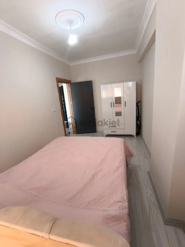Sahibinden Eşyalı, Kombili, Cam Balkonlu 5. Kat 2+1 Daire 3