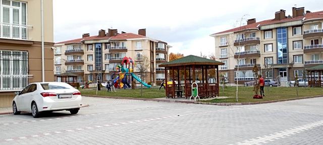 Akkale Sitesi Adliye Ve Şehir Hastanesi Yakını Site İçi 3+1 Dair 2