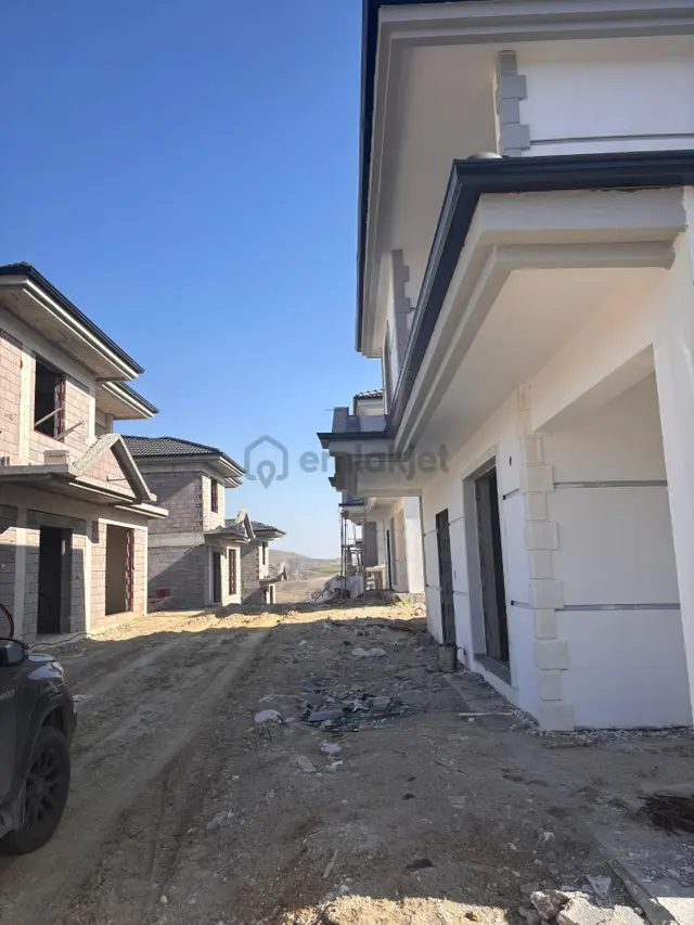 Karacakaya Mah. Mebuskent Müstakil Sıfır Satılık Villa 3