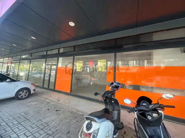 Alanya Saray Mah.kiralık 300 M2 Dükkan 2