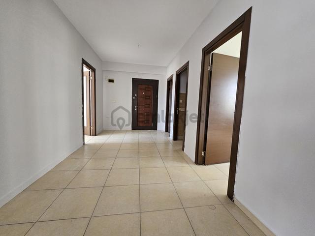 Mersin Yenişehir Çiftlikköyde Kiralık 2+1 Ofis 2