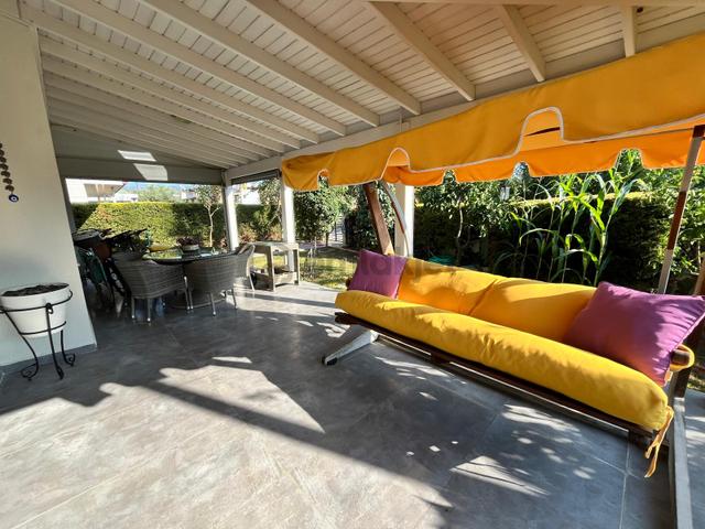 Karaova'da Avm Yanı Palm 34 Sitesi'nde Satılık 4+1 Villa 5
