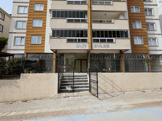 Dialog Altun'dan Güneştepe Çamlık Cd. Üzeri Kiralık Dükkan 4