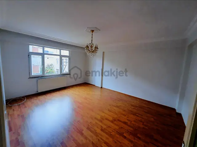 Boş // 3+1 Arakat // İskanlı // Ensar Camiine Yakın 4