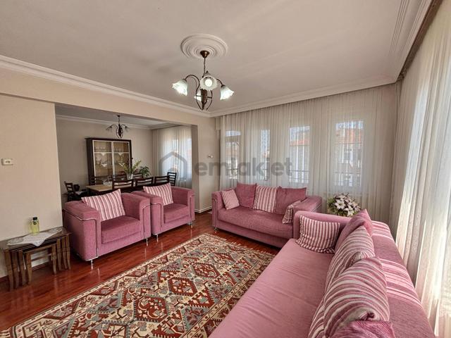 Cb King'den Toygar Mahallesi Mehmet Akif Ersoy C. Fatih Sitesi Satılık Daire E 5