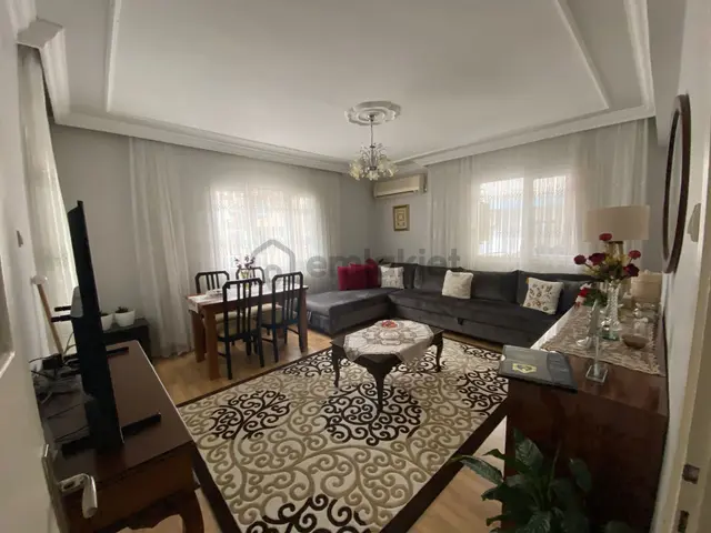 Acill Buca İşçievleri Yiğitler Mah.de 3+1 120m2 Dgazlı Arakat Ayrı Mutfak Satılık Daire 1