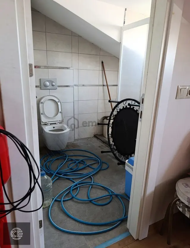 Kocatepe Mah Kocatepe Caddesinde 3+2 Satılık Dubleks 4