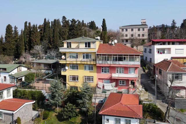 Beylerbeyi Küplüce’de Boğaz Manzaralı, 5 Katlı Satılık Bina 3