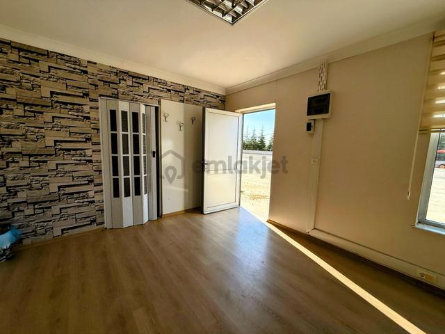 Gölbaşı Atb'de 500 M² Satılık Depo 2