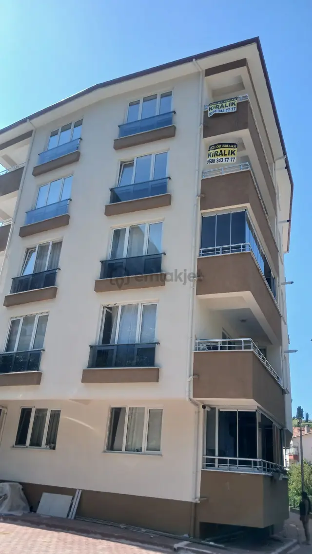 Kastamonu İnebolu Aşağı Hatıpbağı Mahallesinde Kiralık Daire 2