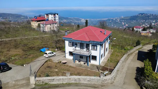 Trabzon'da Satılık Villa 1