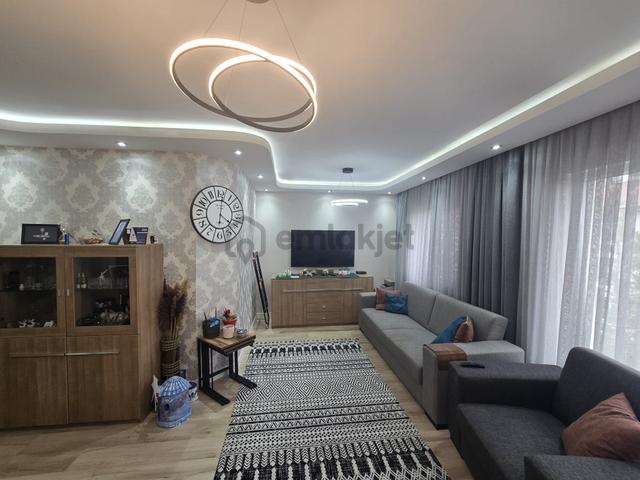 Öveçler Narlı Sk. Tepeden Tırnağa Yenilenmiş Zinde 3+1 Daire 5