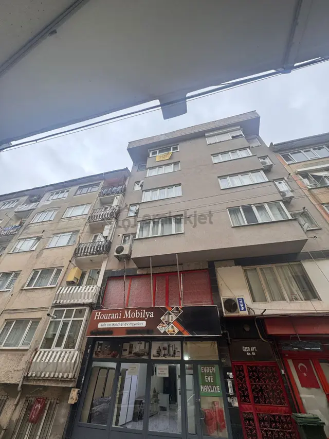 Merkezin Kalbinde Asansörlü, Kombili 2+1 Fırsat Daire! 4