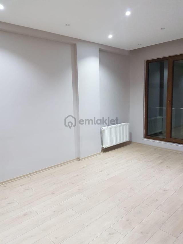 Vilayet Meydanında 2+1 Satılık Daire 3