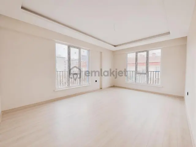 "aksa Şehir Sitesi 3+1 Arakat Sıfır Daire" 4