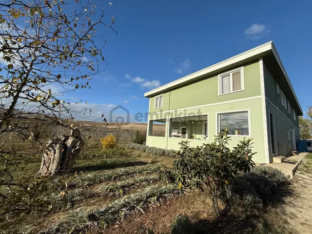 Remax Kaya Tekirdağ Marmaraereğlisi Donanımlı 600m2 Fırsat Villa Remax Kaya Tekirdağ Marmaraereğlisi Donanımlı 600m2 Fırsat Villa