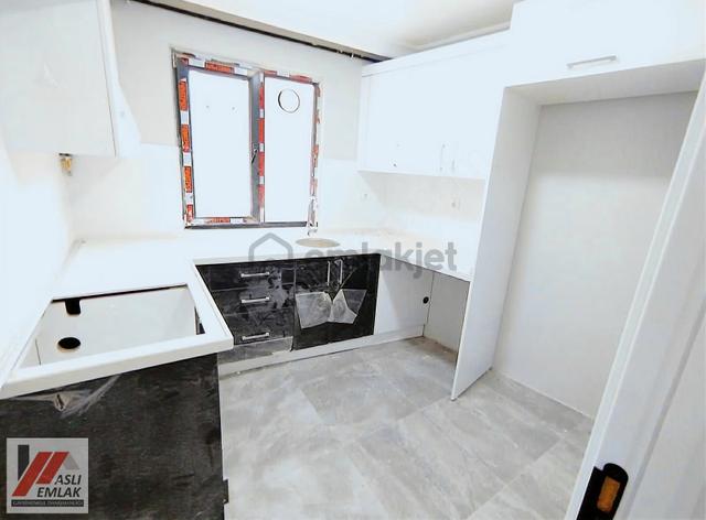 Aslı Emlaktan Gazi Mah. 2+1 Sıfır 2.kat Satılık Daire 5