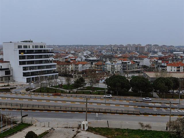 Mir'den Şehrin En Gözde Bölgesinde Lüks Prestijli Satılık Ofis 3
