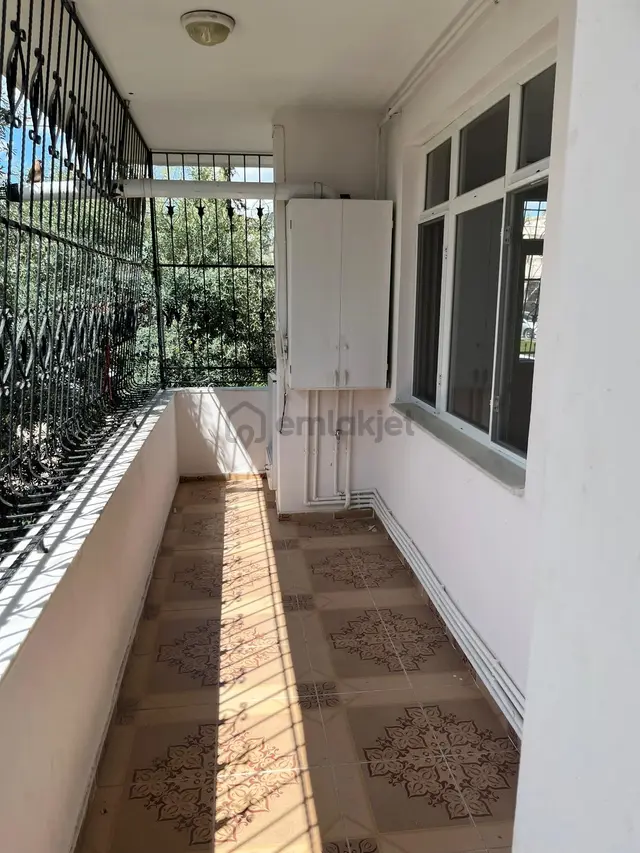 Beyceli'de 3+1 Doğalgazlı 2 Katlı Evin 1 Nci Katı Kiralık 2