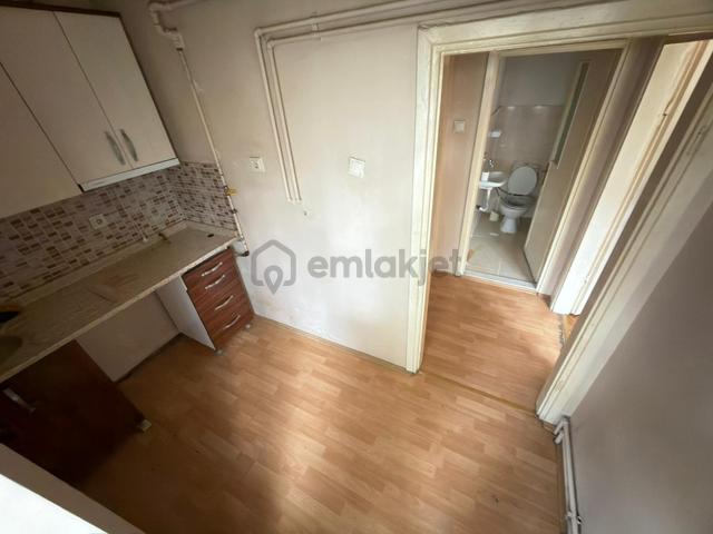 Etlik Hast. Bölgesi Yakını Kiralık Y.giriş 2+1 Balkonlu 90m2 Net 2