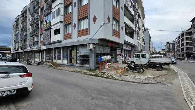 Yuvam Gayrimenkulden Manisa Salihli Gaziler Mahallesinde 50 M2 Satılık Dükkan 3